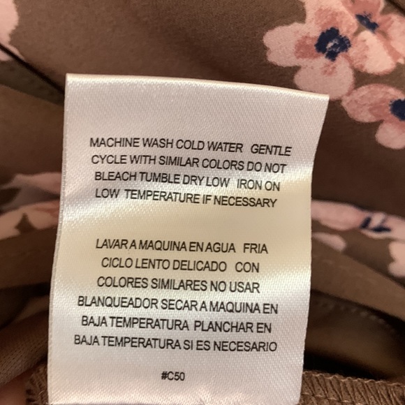 Lily Rose Floral Dress, Size Medium, Brown/Multi Floral Design - Picture 10 of 13